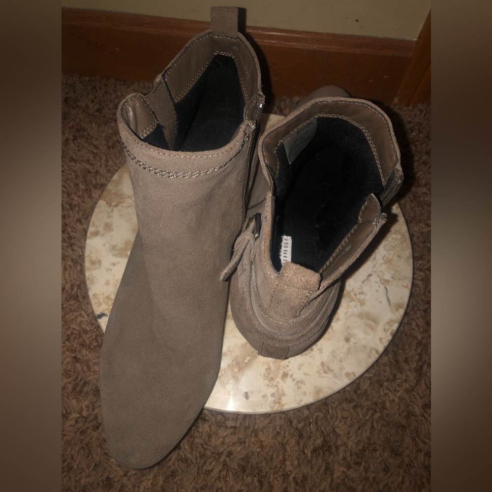Blondo Ankle Boots Size 10 comfortable boots - Picture 10 of 16